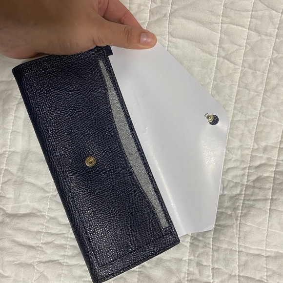 Coach Wallet - Picture 4 of 6